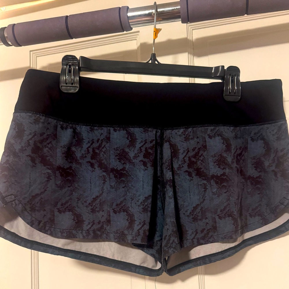 Vuori Women's Black and Blue Athletic Shorts